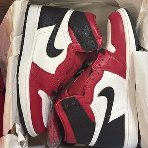 Nike Jordans Women Size 8